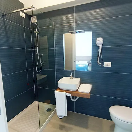 게스트하우스 Cali 3*